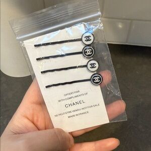 Chanel Beauty Bobby Pin Hair Clips set of  4